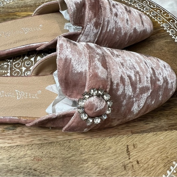 NWT Nature Breeze Slip on Women's Faux Velvet Mules - Picture 5 of 11